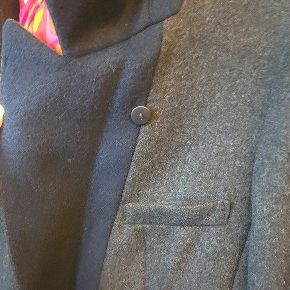 EUC S. Lriahh wool blend coat - Picture 5 of 16